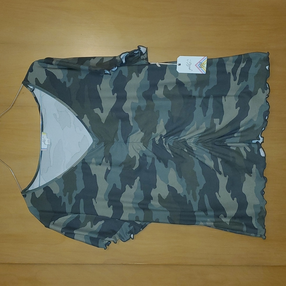 Glitz Camo Top 2X